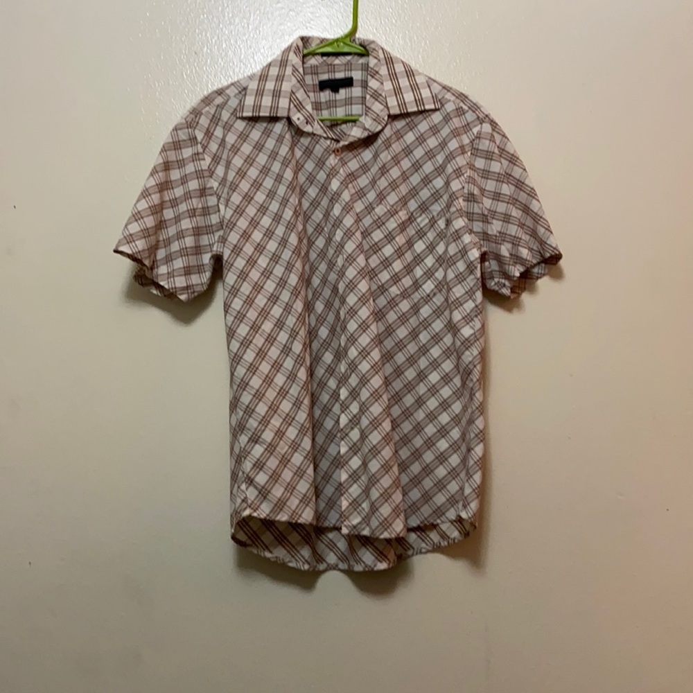 Short sleeve shirt